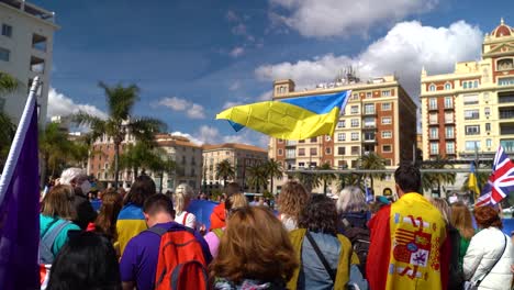 Muchas-Naciones-Se-Reunieron-En-Protestas-Contra-La-Guerra-En-La-Ciudad-Española-De-Málaga