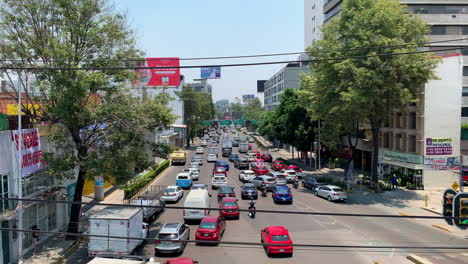 Congestión-De-Tráfico-Matutino-A-Lo-Largo-De-Avivienda-Patriotismo-En-La-Ciudad-De-México