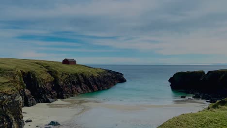Beautiful-Beach-up-The-North-of-the-Isle-of-Lewis,-Scotland