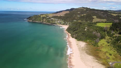 Aerial-view-of-Hot-water-beach,-Hahei-New-Zealand