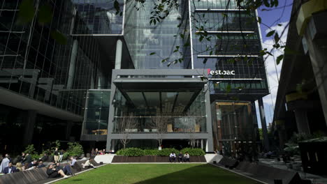 Una-Entrada-Del-Edificio-De-La-Oficina-Central-Del-Grupo-Westpac-En-Sydney