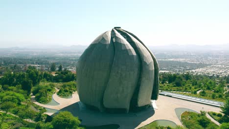 Zoom-in-on-the-Bahai-Temple-of-South-America-on-a-sunny-and-lonely-day