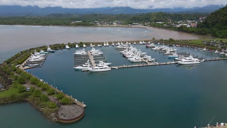 A-harbor-with-many-leisure-boats-in-Quepos,-Costa-Rica