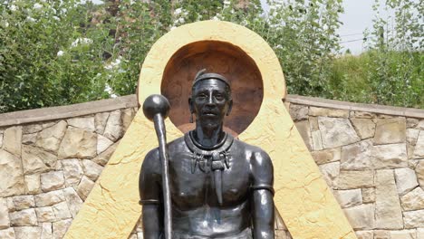 Moshoeshoe-statue-at-Thaba-Bosiu-Cultural-Village-in-Lesotho-Africa