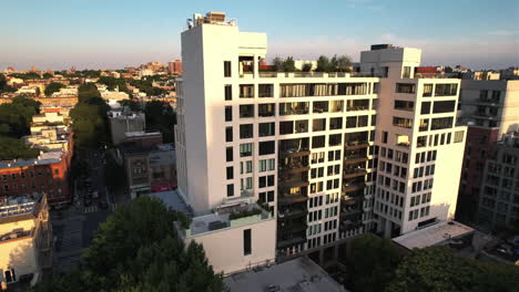 Drone-shot-around-the-sunlit-Saint-Marks-Place-condo,-in-Brooklyn,-New-York,-USA