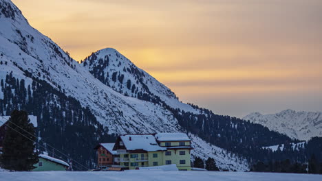 Sunset-at-a-mountain-ski-resort-village---time-lapse