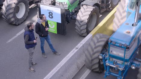 Agricultores-Que-Protestan-Contra-Las-Medidas-Del-Gobierno-Flamenco-Para-Reducir-Las-Emisiones-De-Nitrógeno---Bruselas,-Bélgica