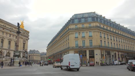 Haussmann-Architecture-With-Palais-Garnier-Opera-House-In-The-9th-Arrondissement-of-Paris,-France