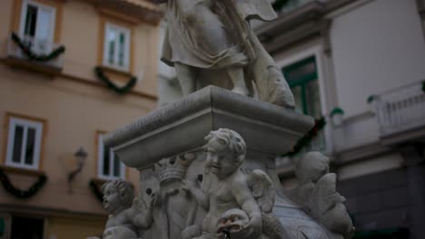 Kippbrunnen-In-Amalfi,-Italien