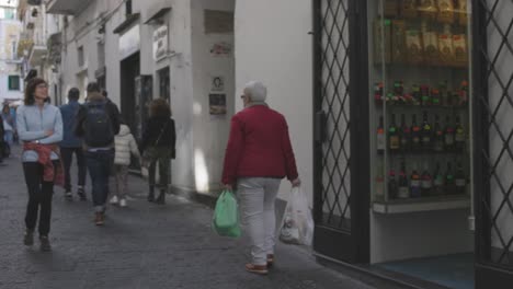 Slow-Motion-Amalfi-Coastline-people-walking-by