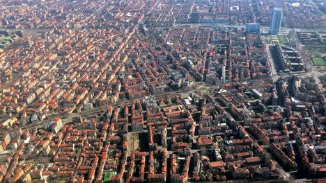 Aerial-shot-above-the-Italian-city-of-Turin-on-a-sunny,-springy-day