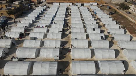 Campamentos-Y-Tiendas-De-Desplazados-Después-Del-Catastrófico-Terremoto,-Siria