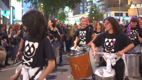 Murcia-España---8-De-Marzo-De-2023:-Manifestación-Del-Día-De-La-Mujer,-Desfile-En-La-Calle-Gran-Vía-En-La-Ciudad-De-Murcia-Donde-Muchas-Mujeres-Piden-Igualdad,-Libertad-Y-Derechos-Humanos