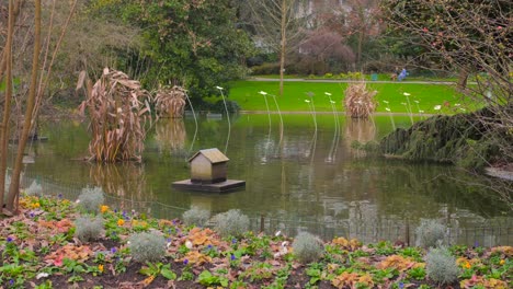 Tranquil-Pond-At-Jardin-des-plantes-d'Angers-Park-In-Angers,-France---wide