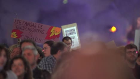 Murcia-España---8-De-Marzo-De-2023:-Manifestación-Del-Día-De-La-Mujer,-Desfile-En-La-Calle-Gran-Vía-En-La-Ciudad-De-Murcia-Donde-Muchas-Mujeres-Piden-Igualdad,-Libertad-Y-Derechos-Humanos