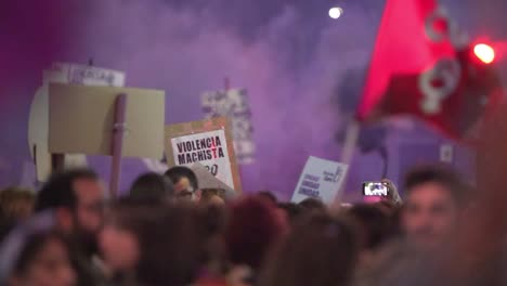 Murcia-España---8-De-Marzo-De-2023:-Manifestación-Del-Día-De-La-Mujer,-Desfile-En-La-Calle-Gran-Vía-En-La-Ciudad-De-Murcia-Donde-Muchas-Mujeres-Piden-Igualdad,-Libertad-Y-Derechos-Humanos