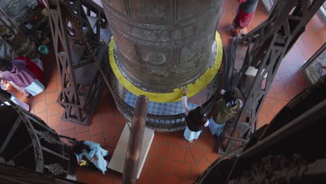 Top-down-shot-captures-the-magnificent-Great-Bell-at-the-Linh-Phuoc-Pagoda-in-Dalat,-Vietnam