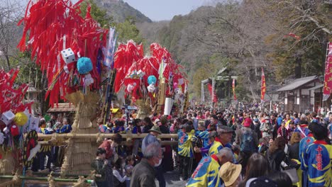 Año-Del-Conejo-Sagicho-Matsuri-En-La-Prefectura-De-Shiga