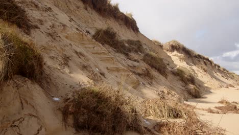 Küstenerosion-Von-Sanddünen-Am-Strand-Von-Hemsby,-Weitwinkelaufnahme