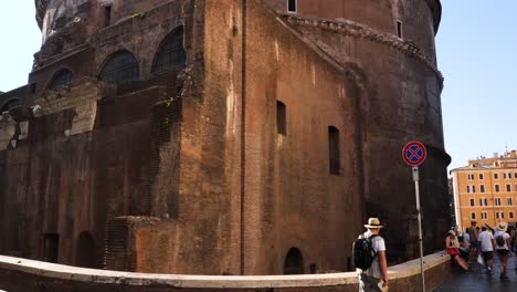 Das-Pantheon,-Hinter-Dem-Berühmten-Gebäude.-Rom,-Italien