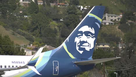 Imágenes-En-Tierra-Del-Avión-De-Alaska-Airlines