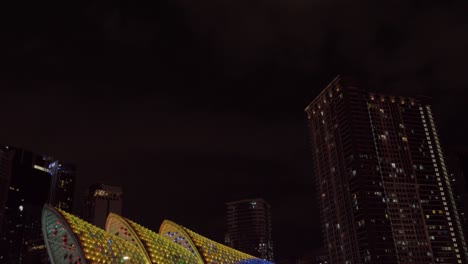 Pintasan-saloma-bridge-Kuala-Lumpur-Malaysia-special-colors-full-of-tourist-at-night