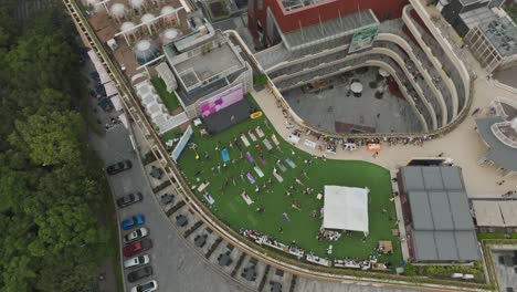 Women-doing-yoga-workout-on-the-rooftop