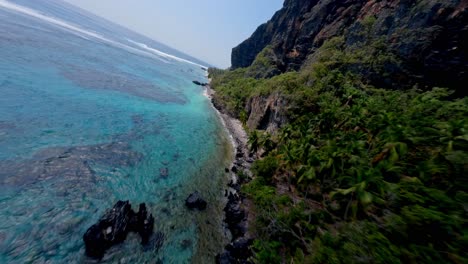 Tropical-paradise,-fpv-aerial-flight-over-holiday-beaches-and-national-park