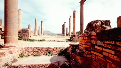 Entdecken-Sie-Mit-Diesem-Atemberaubenden-Videomaterial-Die-Antike-Schönheit-Der-Römischen-Stätte-Djemila-In-Algerien