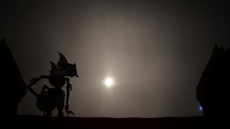 Indonesian-shadow-puppet-show-silhouette