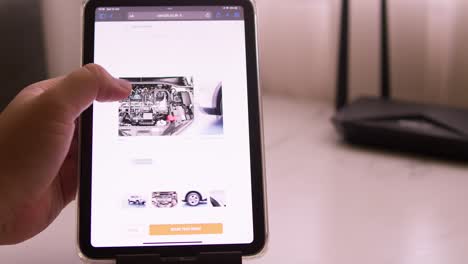 Durchsuchen-Eines-Online-Marktplatzes-Für-Gebrauchtwagen-Auf-Der-Website-Cars24
