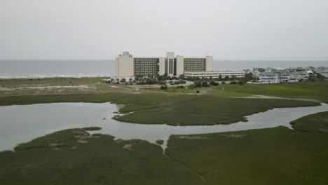 Shell-Island-Beach-resort-wide-aerial-tracking-right