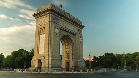 Arch-of-Triumph-day-to-night-time-lapse-,-Bucharest-Romania