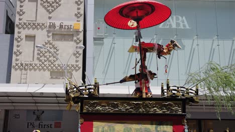Samurai-Wagenparaden-Durch-Kyoto-Während-Gion-Matsuri