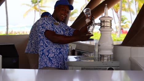 Beer-on-tap-at-all-inclusive-Caribbean-resort