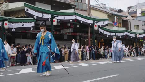 Straßen-Von-Gion-Zu-Beginn-Des-Sommerfestivals-In-Japan