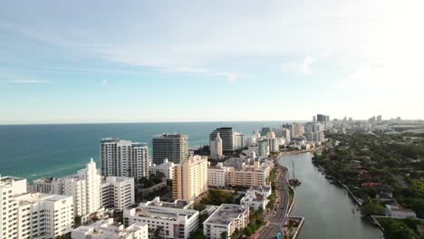 Late-afternoon-drone-shot-of-South-Beach,-Miami