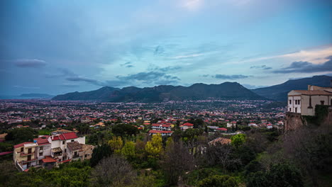 The-picturesque-city-of-Palermo,-Sicily-at-sunset-and-twilight---time-lapse