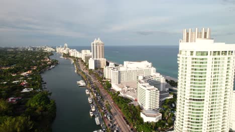 Long-drone-clip-of-beautiful-Miami-Beach,-Florida