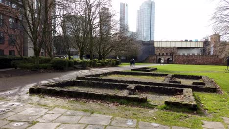 Mamucium-or-Mancunium-remains-of-a-Roman-fort-in-the-Castlefield-area-of-Manchester-in-North-West-England,-UK