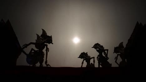 Wayang-kulit,-Extraordinary-Cultural-Traditions-in-Java-and-Bali,-silhouette