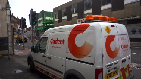 Cadent-emergency-Gas-vehicle-responding-to-a-reported-gas-problem-in-the-high-street