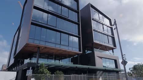Nueva-Arquitectura-De-Construcción,-Barrio-De-Wynyard,-Frente-Al-Mar-De-Auckland,-Nueva-Zelanda