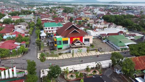 Palopo,-Sulawesi-11-11-2019:-Edificio-Del-Centro-De-Convenciones-Saodanrae-En-La-Ciudad-De-Palopo
