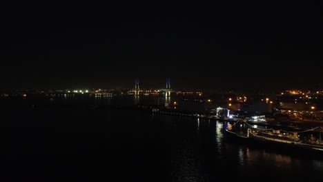Skyline-Luftaufnahme-Bei-Nacht-In-Yokohama