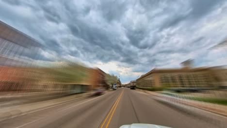 Hiperlapso-De-Conducción-En-Calles-Y-Caminos-De-La-Ciudad-En-Beloit,-Wisconsin
