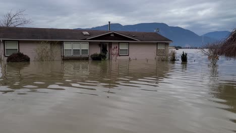 Inundaciones-Catastróficas-En-La-Ciudad-De-Abbotsford-En-La-Provincia-Canadiense-De-Columbia-Británica-En-Canadá,-22-De-Noviembre-De-2021