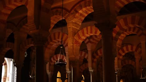Moorish-arches-in-the-former-mosque-now-cathedral,-Córdoba,-Cordoba,-Spain