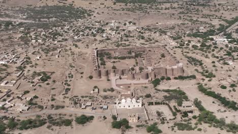 Drone-view-of-Derawar-Fort-in-the-day-time