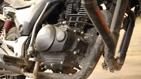 View-Of-Dirt-Covered-Honda-CB150F